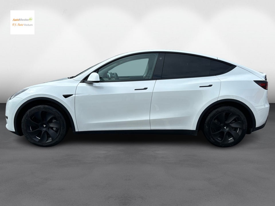 Tesla Model Y RWD 5d