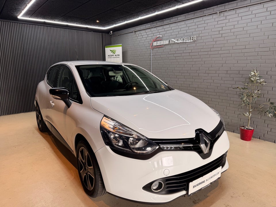 Renault Clio IV 1,5 dCi 75 Expression 5d