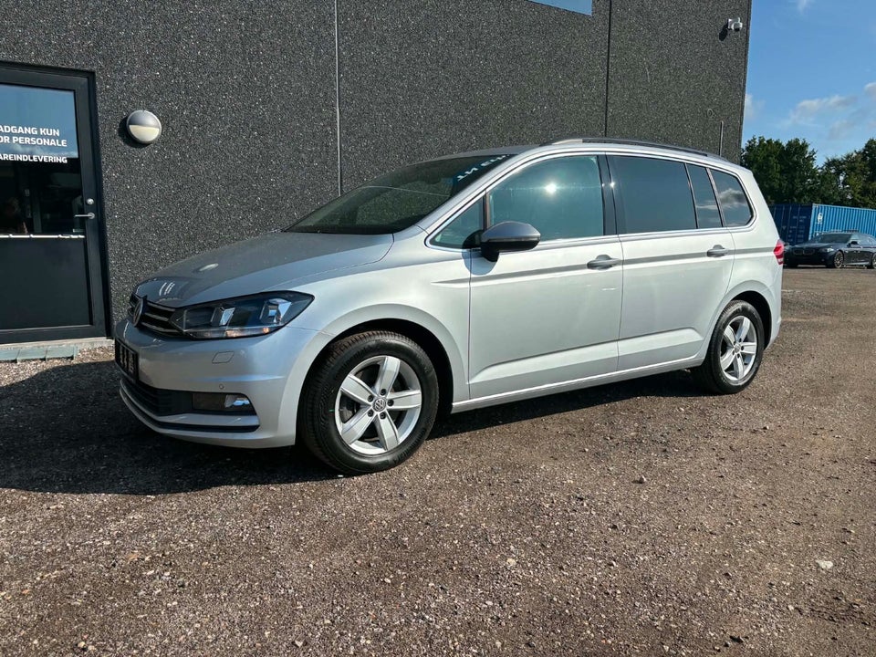 VW Touran 1,6 TDi 115 Comfortline Van 5d