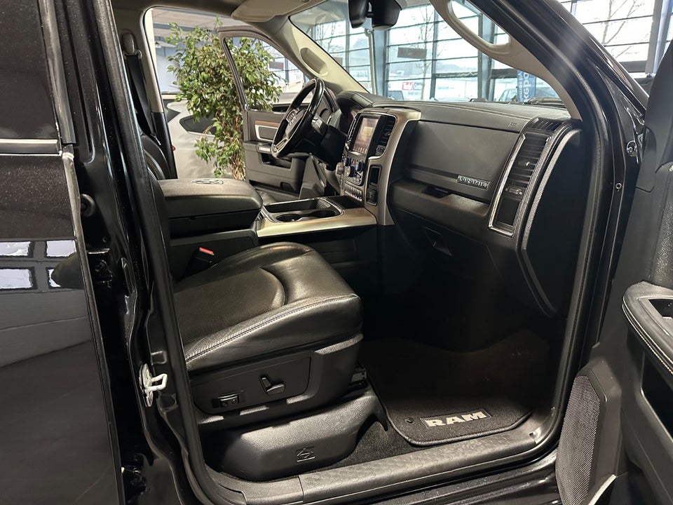 Dodge RAM 1500 3,0 EcoDiesel Laramie Crew Cab aut. 4d