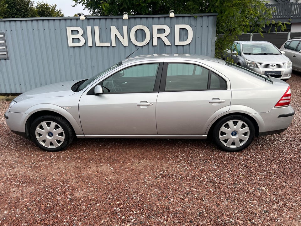 Ford Mondeo 2,0 145 Trend 5d