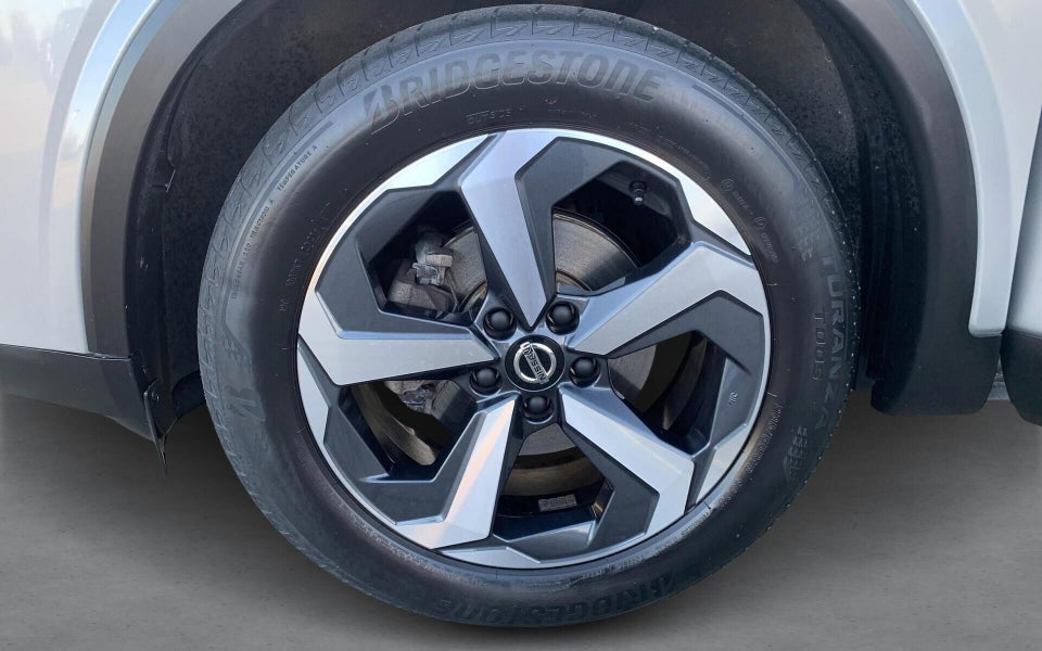 Nissan Qashqai 1,3 mHEV N-Connecta X-tr. 5d