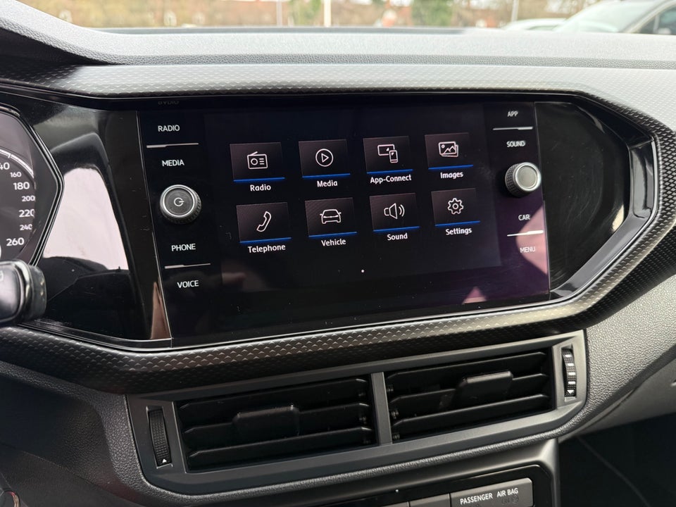 VW T-Cross 1,0 TSi 115 Life DSG 5d