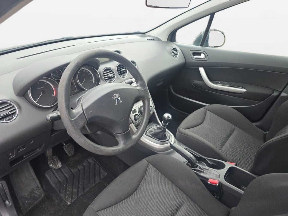 Peugeot 308 1,6 e-HDi 112 Access 5d