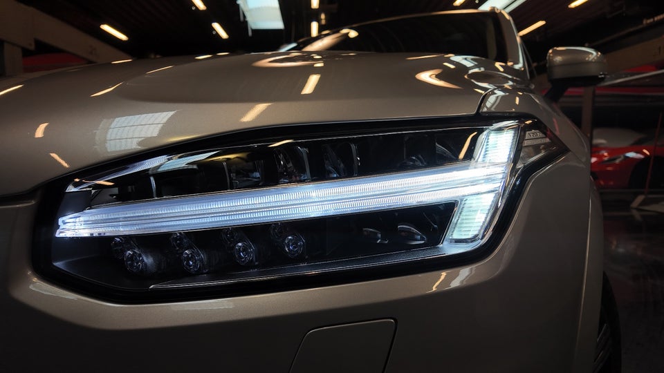 Volvo XC90 2,0 T8 ReCharge Plus Bright aut. AWD 7prs 5d