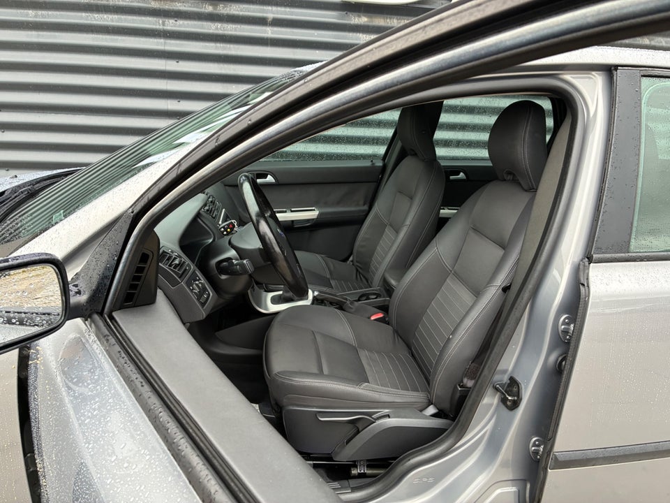 Volvo V50 1,8  5d