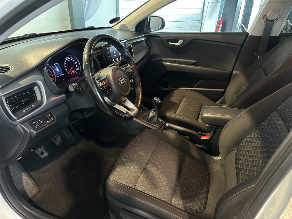 Kia Rio 1,0 T-GDi Attraction 5d