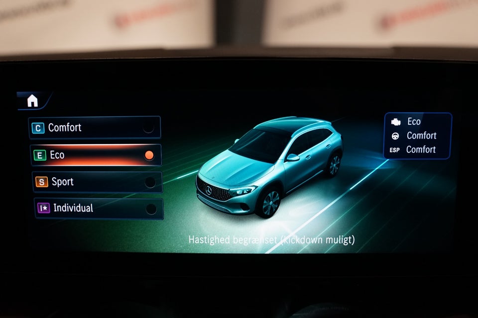 Mercedes EQA250+ Progressive 5d