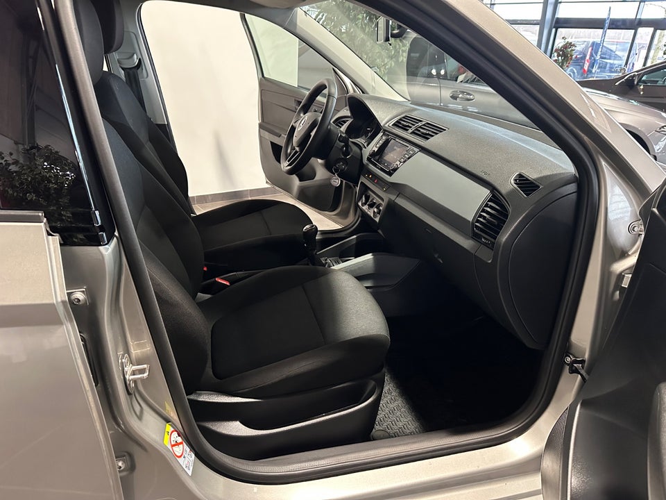 Skoda Fabia 1,0 MPi 75 Active 5d