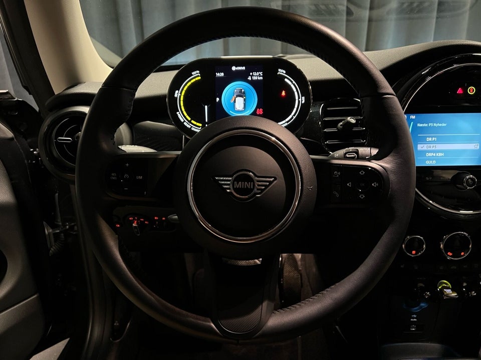 MINI Cooper SE Edition Premium Plus 3d