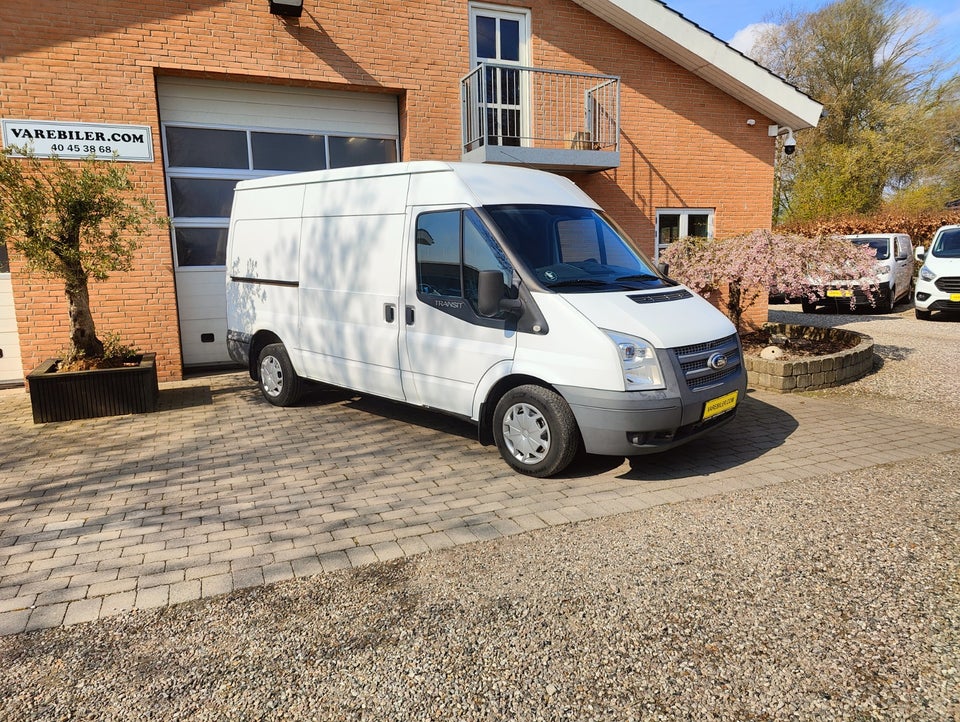 Ford Transit 300M Van 2,2 TDCi 125 Trend FWD 4d