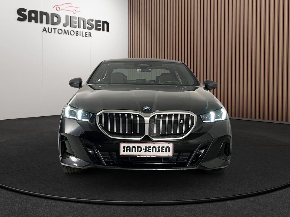 BMW i5 eDrive40 M-Sport 4d