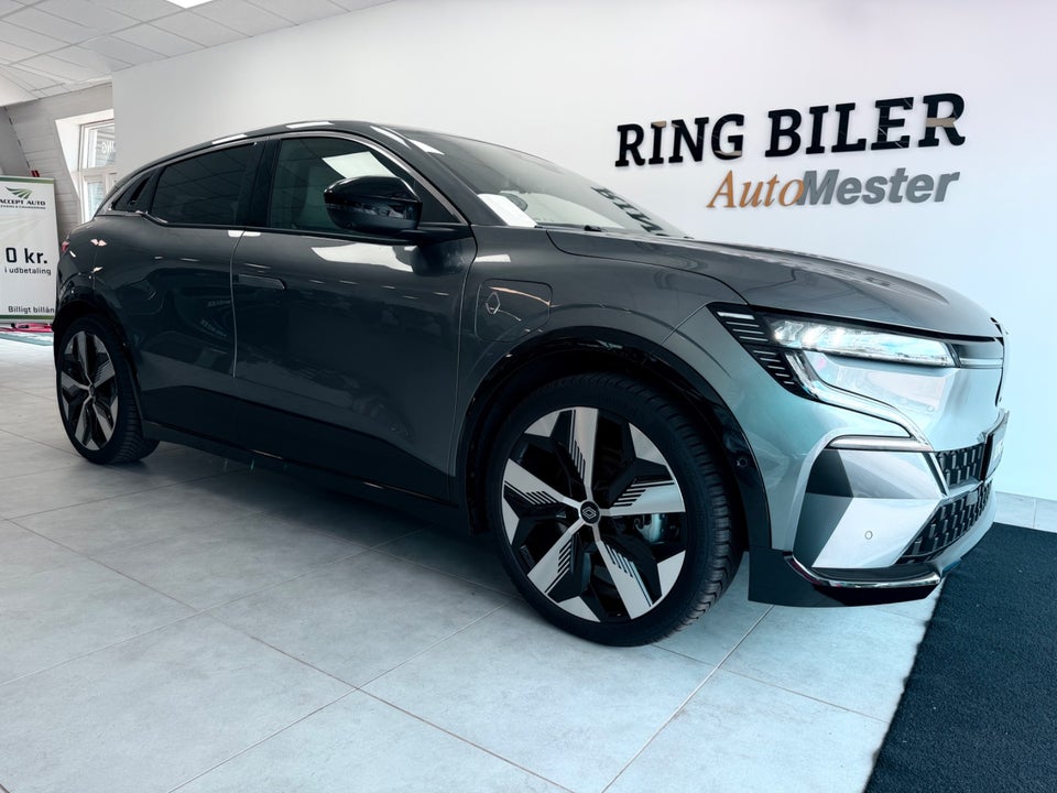 Renault Megane E-Tech 60 Techno+ 5d