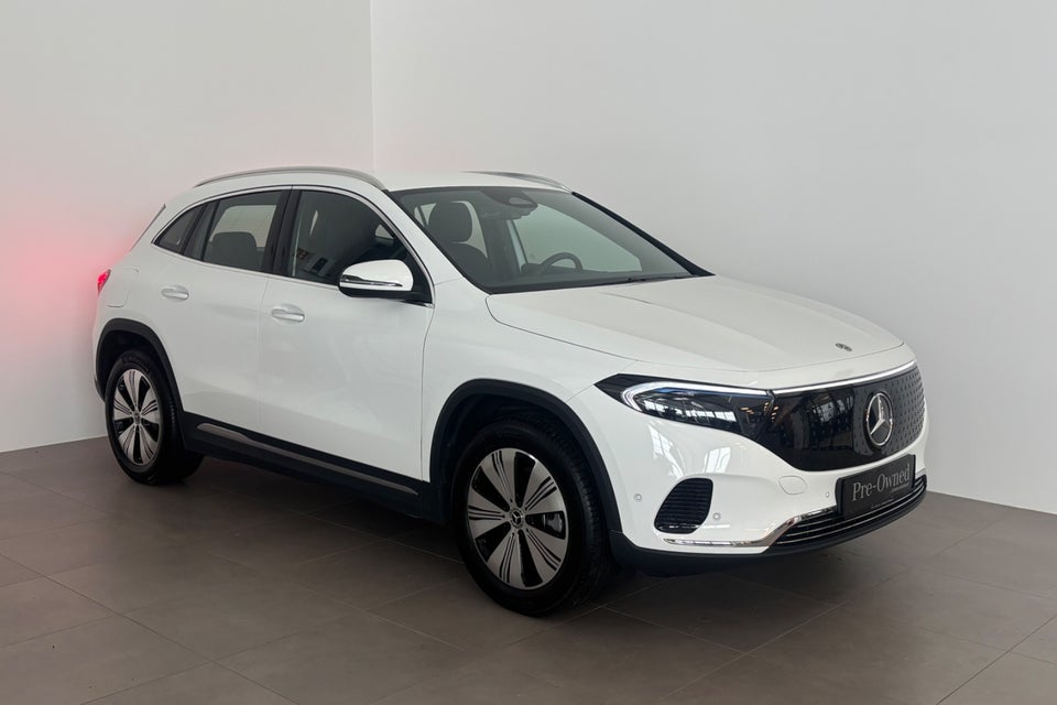 Mercedes EQA300 Progressive 4Matic 5d
