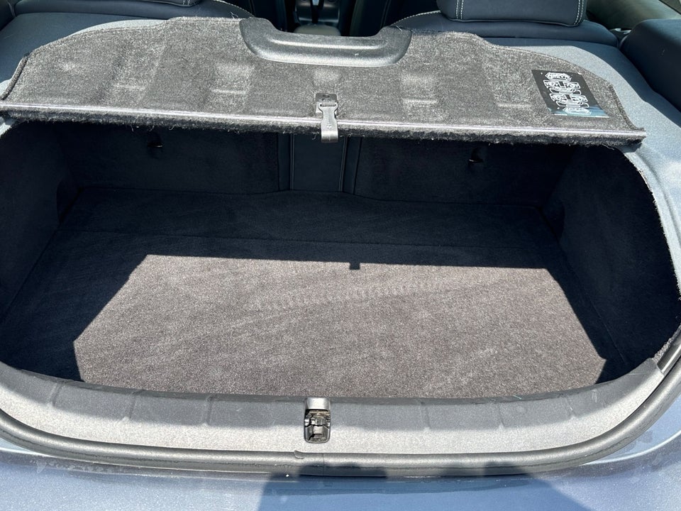 Volvo C30 2,0 D4 177 aut. 3d