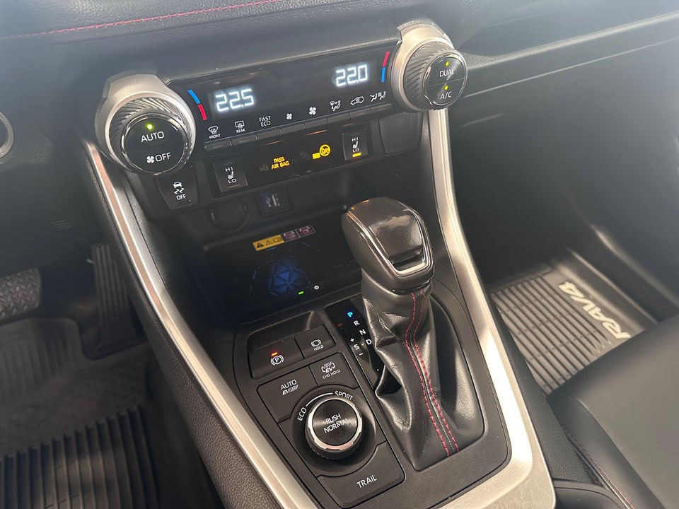 Toyota RAV4 2,5 Hybrid Active AWD Van 5d