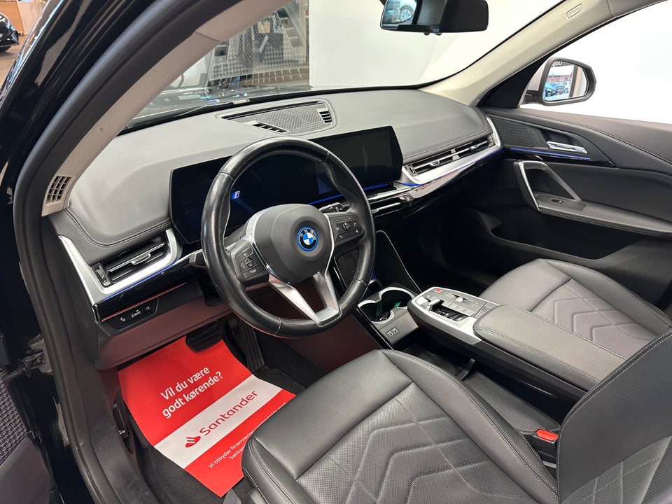 BMW iX1 xDrive30 X-Line 5d