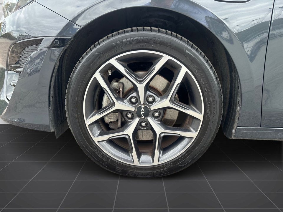 Kia Ceed 1,6 PHEV Upgrade SW DCT 5d