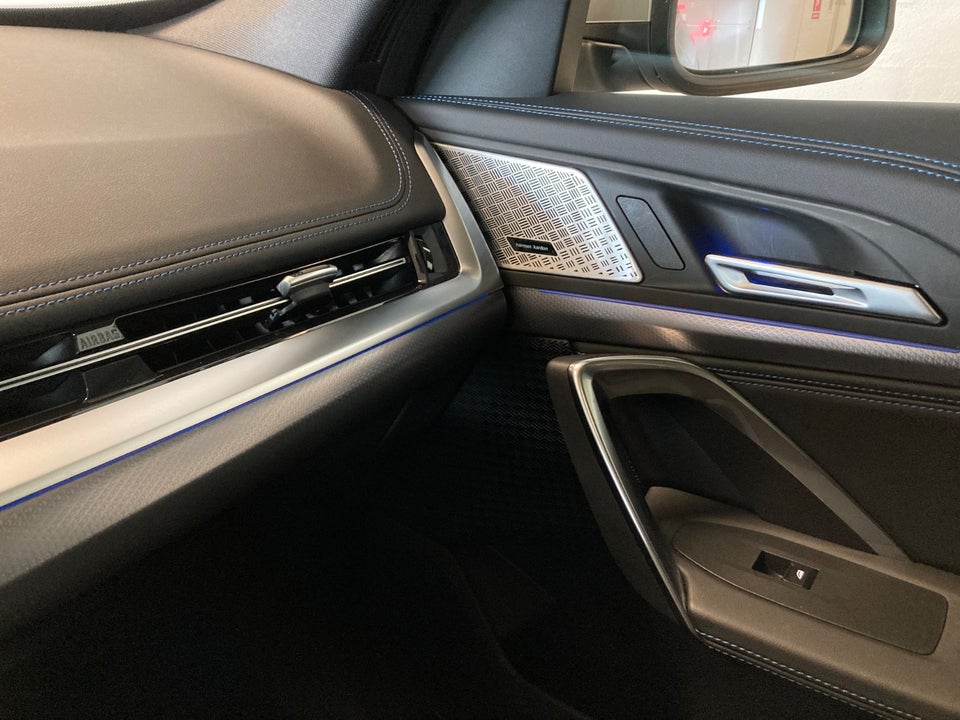 BMW iX1 xDrive30 M-Sport 5d