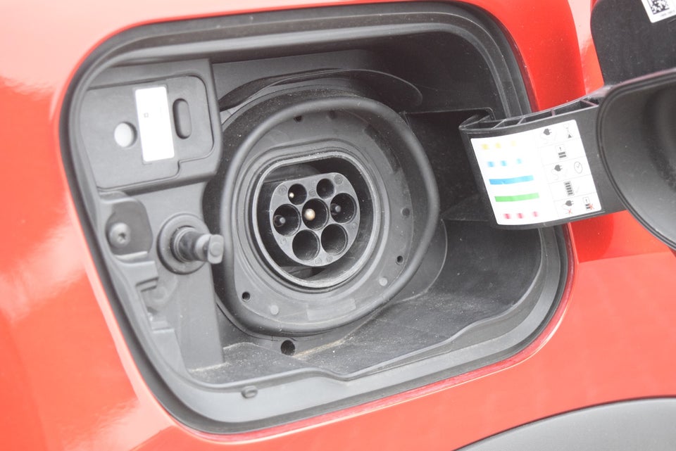 Renault Captur 1,6 E-Tech Intens 5d