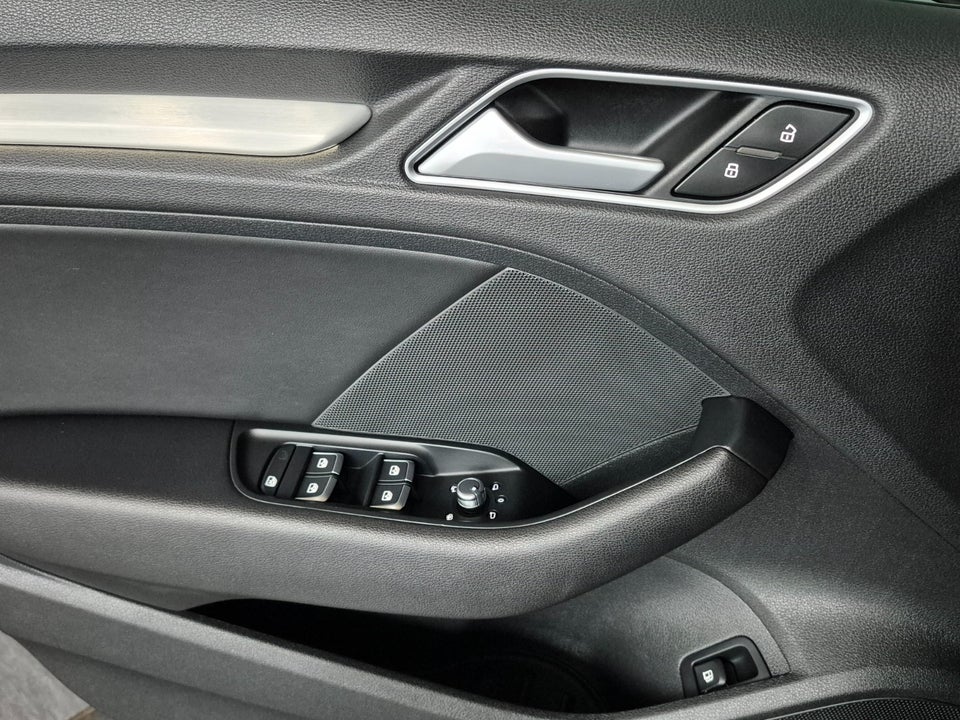 Audi A3 1,4 e-tron Sportback S-tr. 5d