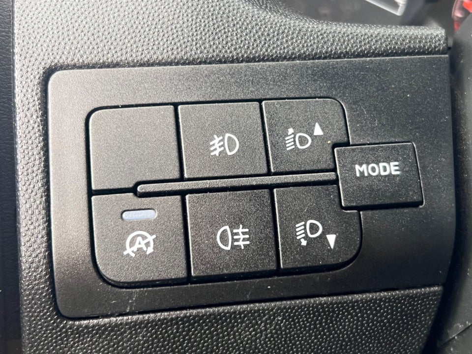 Peugeot Boxer 335 2,2 BlueHDi 165 L2H2 Premium