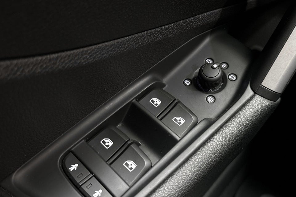 Audi Q2 35 TFSi Prestige S-tr. 5d