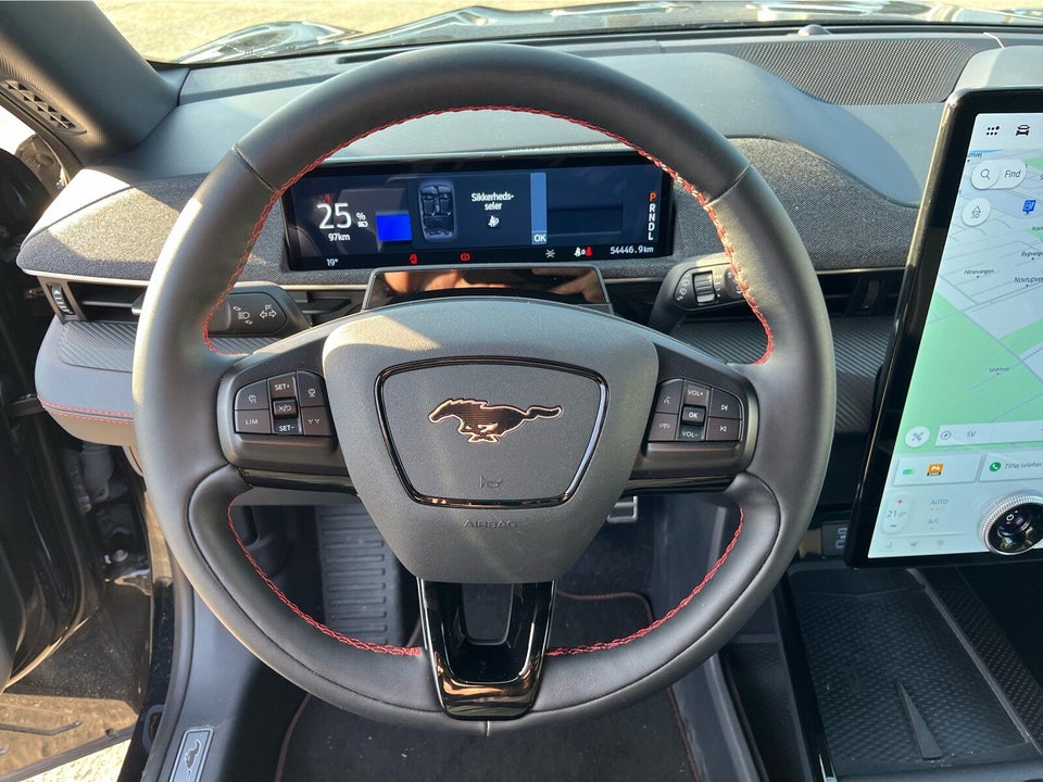 Ford Mustang Mach-E 98 Premium Extended Range 5d