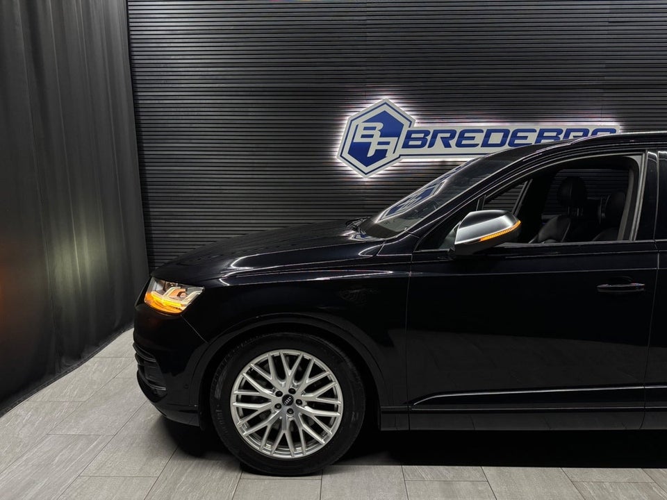 Audi SQ7 4,0 TDi quattro Tiptr. 7prs 5d