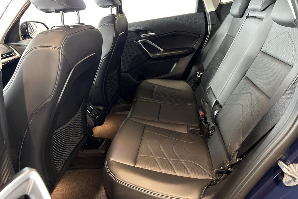 BMW iX1 eDrive20 X-Line 5d