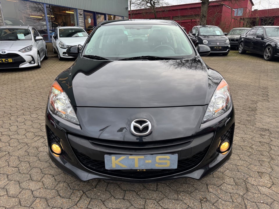 Mazda 3 1,6 Advance 4d