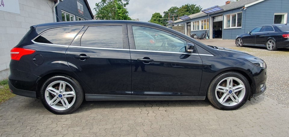 Ford Focus 1,0 SCTi 125 Titanium stc. 5d