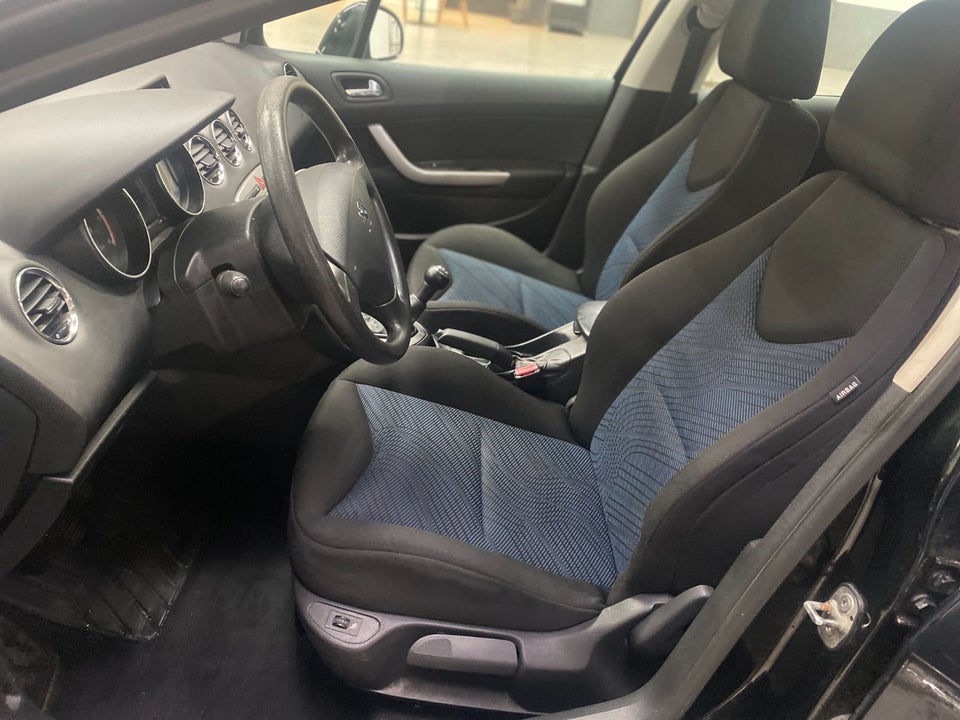 Peugeot 308 1,6 HDi 92 Comfort+ 5d