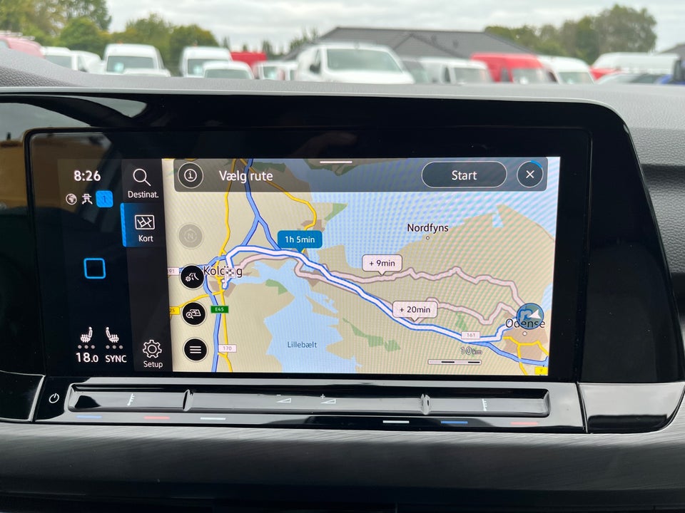 VW Golf VIII 2,0 TDi 150 Style DSG Van 5d