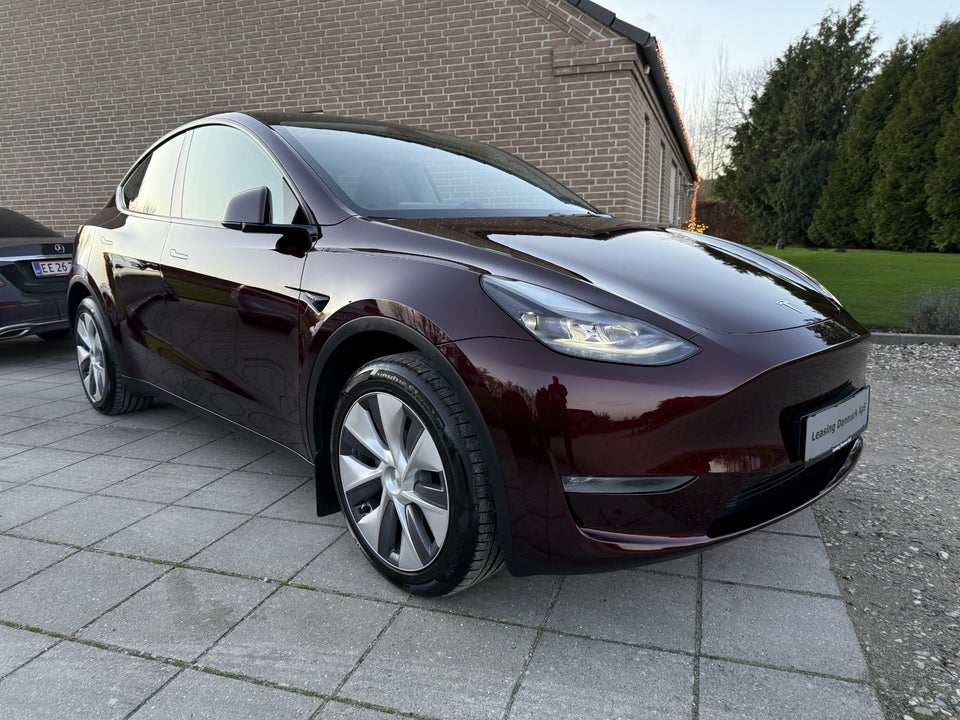 Tesla Model Y Long Range AWD 5d