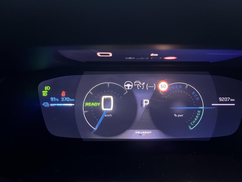 Peugeot e-2008 54 GT 5d