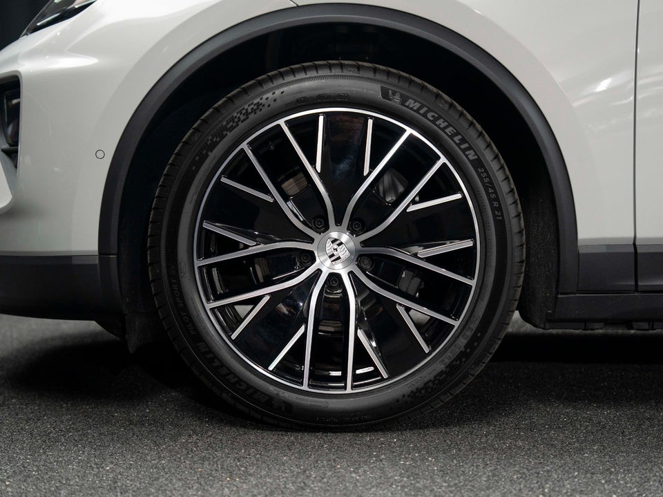 Porsche Macan 5d