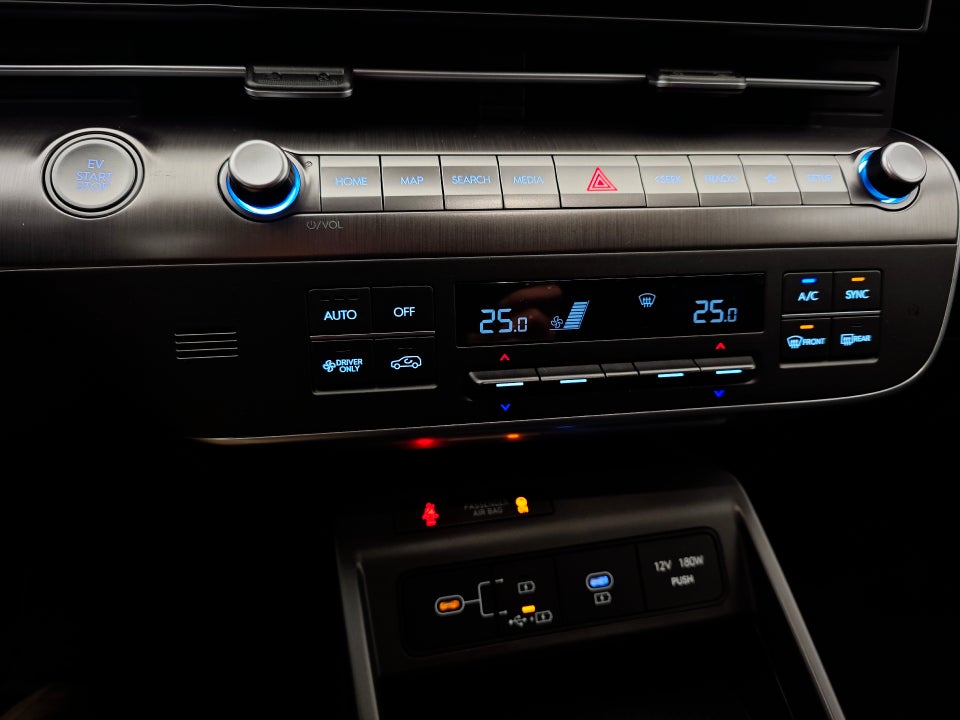 Hyundai Kona 65 EV Advanced 5d