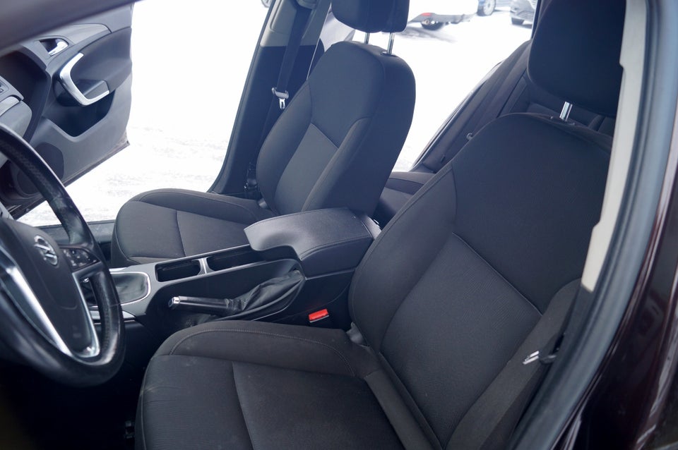 Opel Insignia 2,0 CDTi 110 Edition Sports Tourer eco 5d