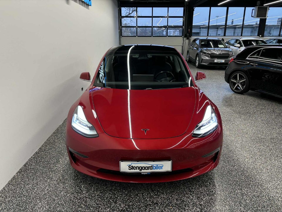 Tesla Model 3 Long Range AWD 4d