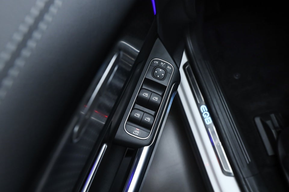 Mercedes EQB350 Progressive Advance Plus 4Matic 5d