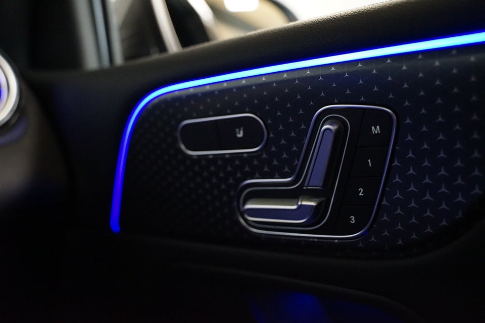 Mercedes EQB300 Progressive 4Matic 5d