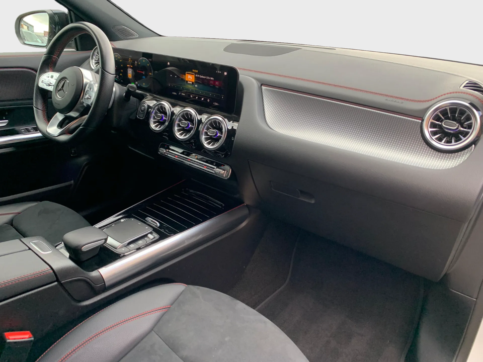 Mercedes EQA250 AMG Line 5d