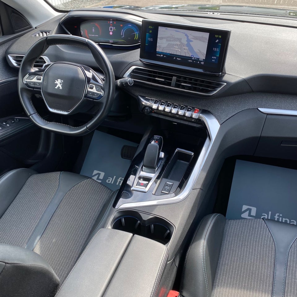 Peugeot 3008 1,6 Hybrid Allure EAT8 5d