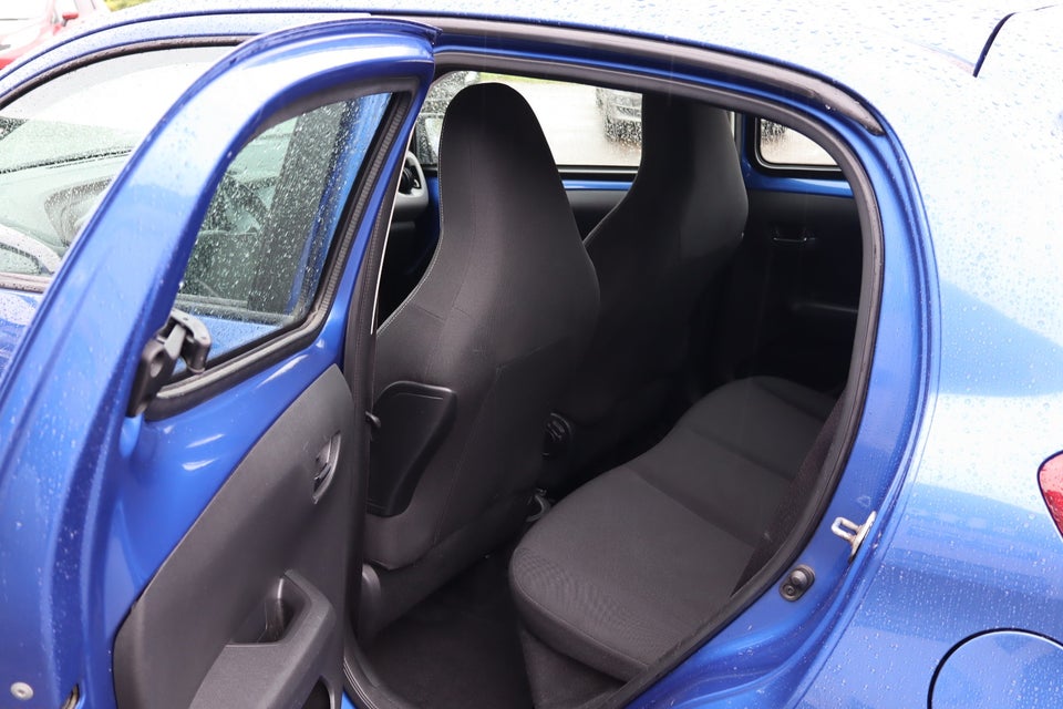 Peugeot 108 1,0 e-VTi 72 Allure+ 5d