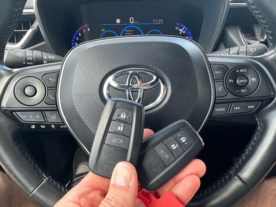 Toyota Corolla 2,0 Hybrid H3 Smart Touring Sports MDS 5d