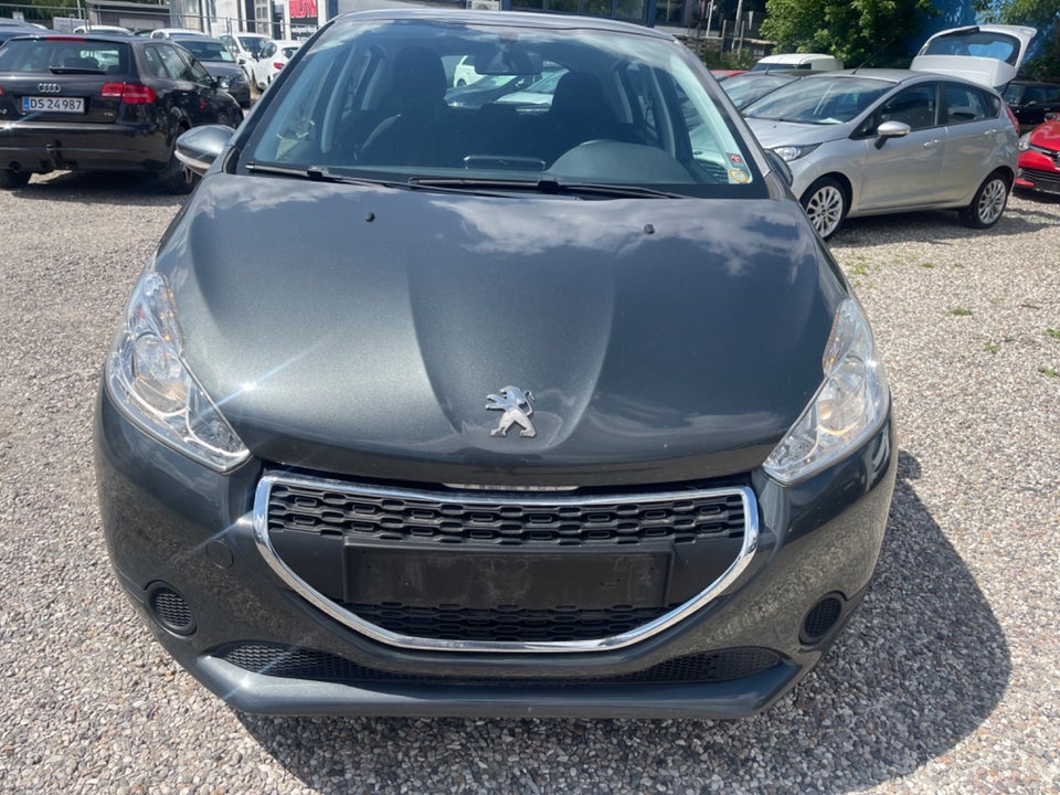 Peugeot 208 1,2 VTi Active 5d