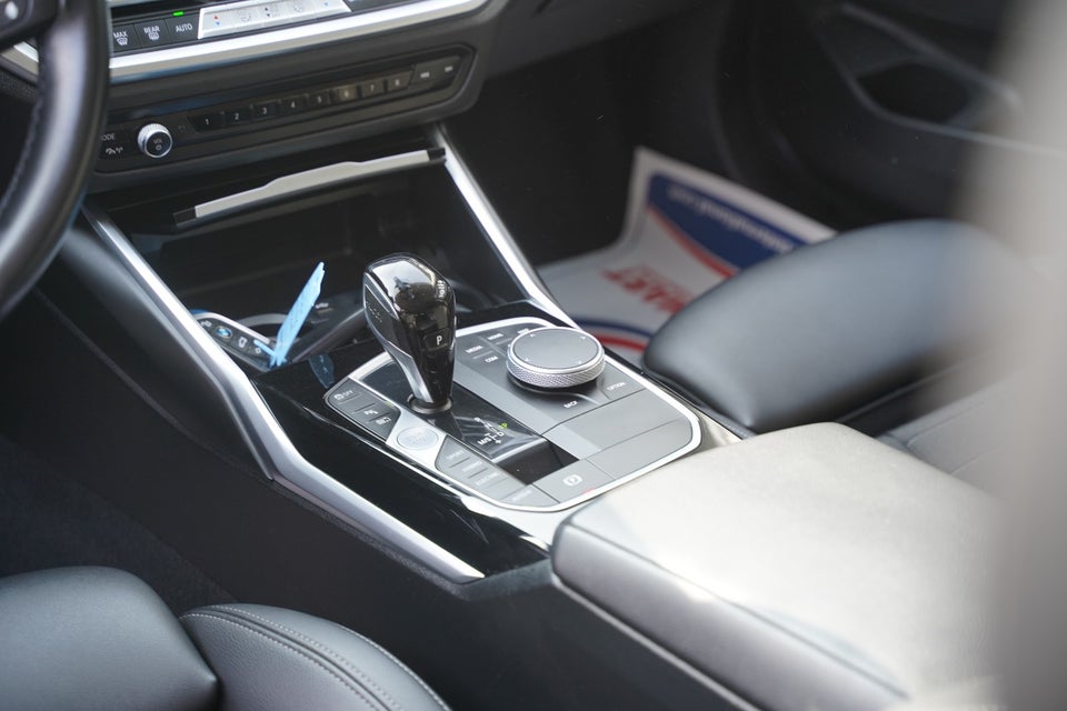 BMW 330e 2,0 Touring Sport Line aut. 5d