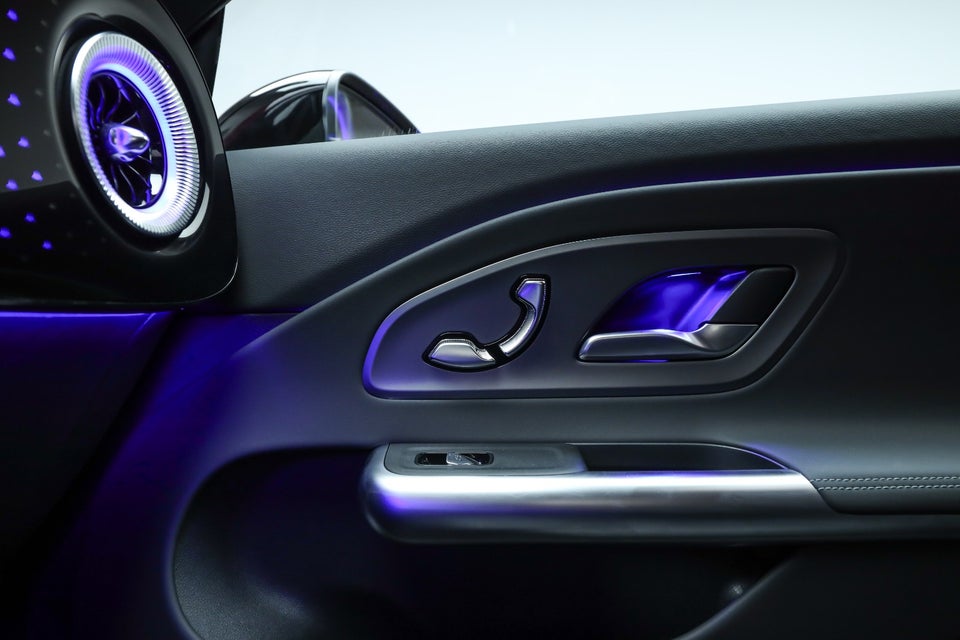 Mercedes CLA250+ EQ Progressive 4d