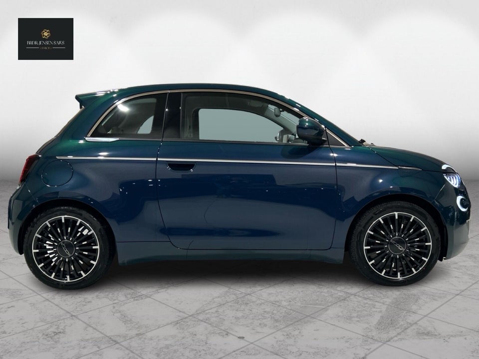 Fiat 500e 42 la Prima by Bocelli 3d